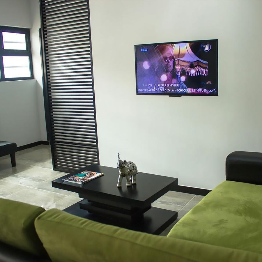 Jer'S Hostal Tumbes Dış mekan fotoğraf